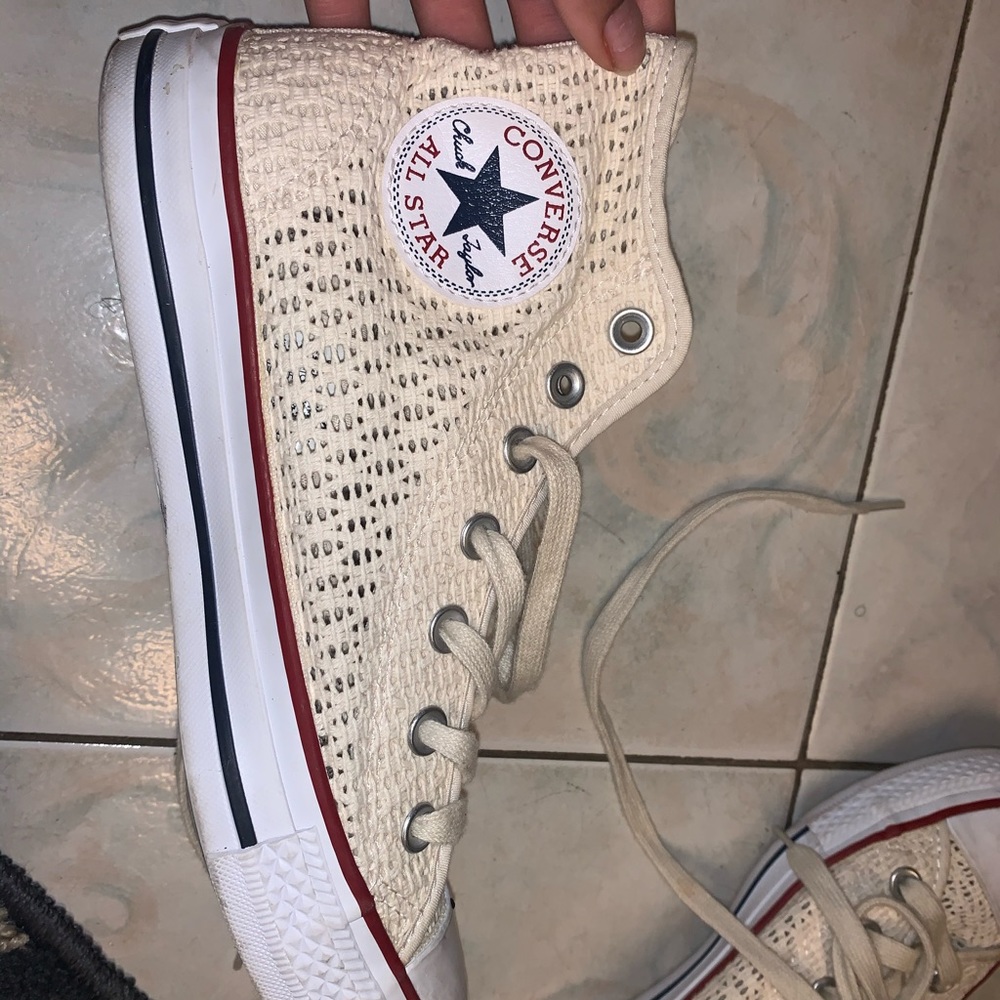 Converse